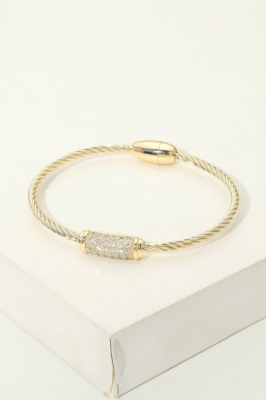 A Good Life Magnetic Cable Bracelet-Gold-Cute-Trendy-Shop-Womens-Boutique-Clothing-Store