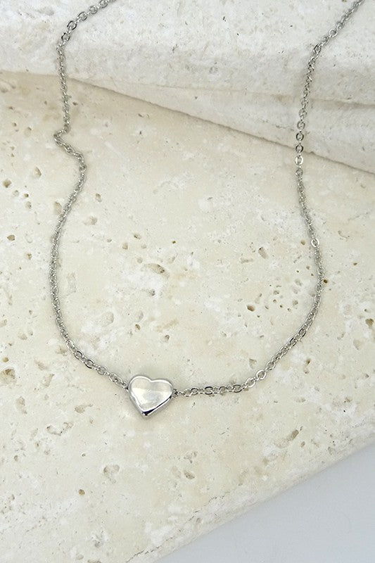 Petite and Dainty Heart Necklace-Silver-Cute-Trendy-Shop-Womens-Boutique-Clothing-Store