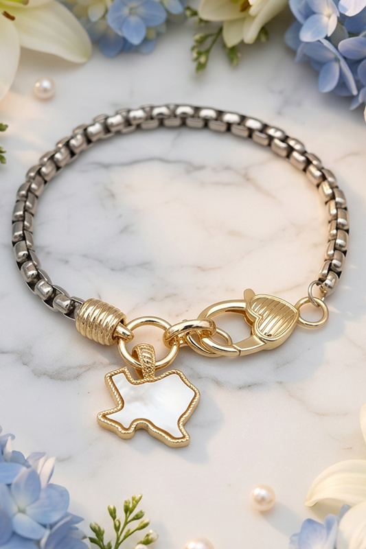 Lone Star Charm Chain Bracelet-Cute-Trendy-Shop-Womens-Boutique-Clothing-Store