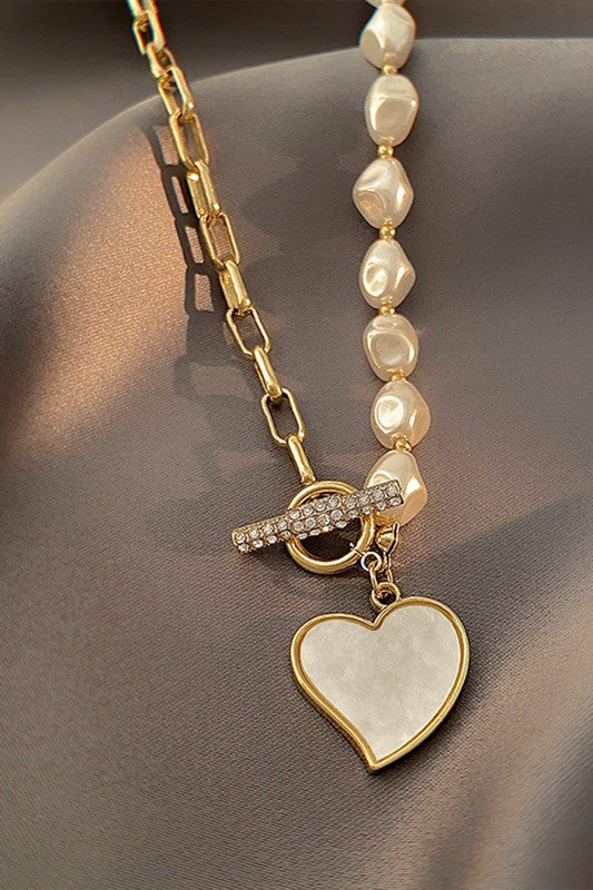 Just In Time Heart & Pearl Necklace (Copy)-Cute-Trendy-Shop-Womens-Boutique-Clothing-Store