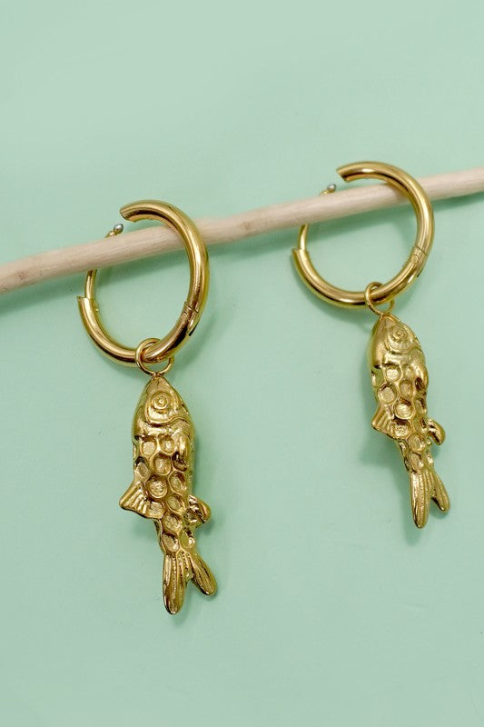 Offshore Treasure Dangle Fish Earrings-Cute-Trendy-Shop-Womens-Boutique-Clothing-Store