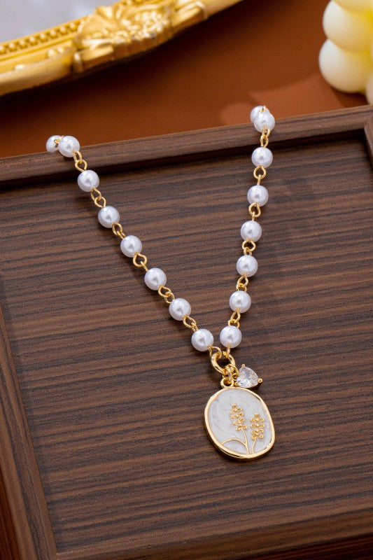 Sunburst Pendant Pearl Necklace-Cute-Trendy-Shop-Womens-Boutique-Clothing-Store
