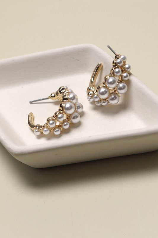 Bubble Pearl & Polished Gold Graduated C-Hoops-Cute-Trendy-Shop-Womens-Boutique-Clothing-Store