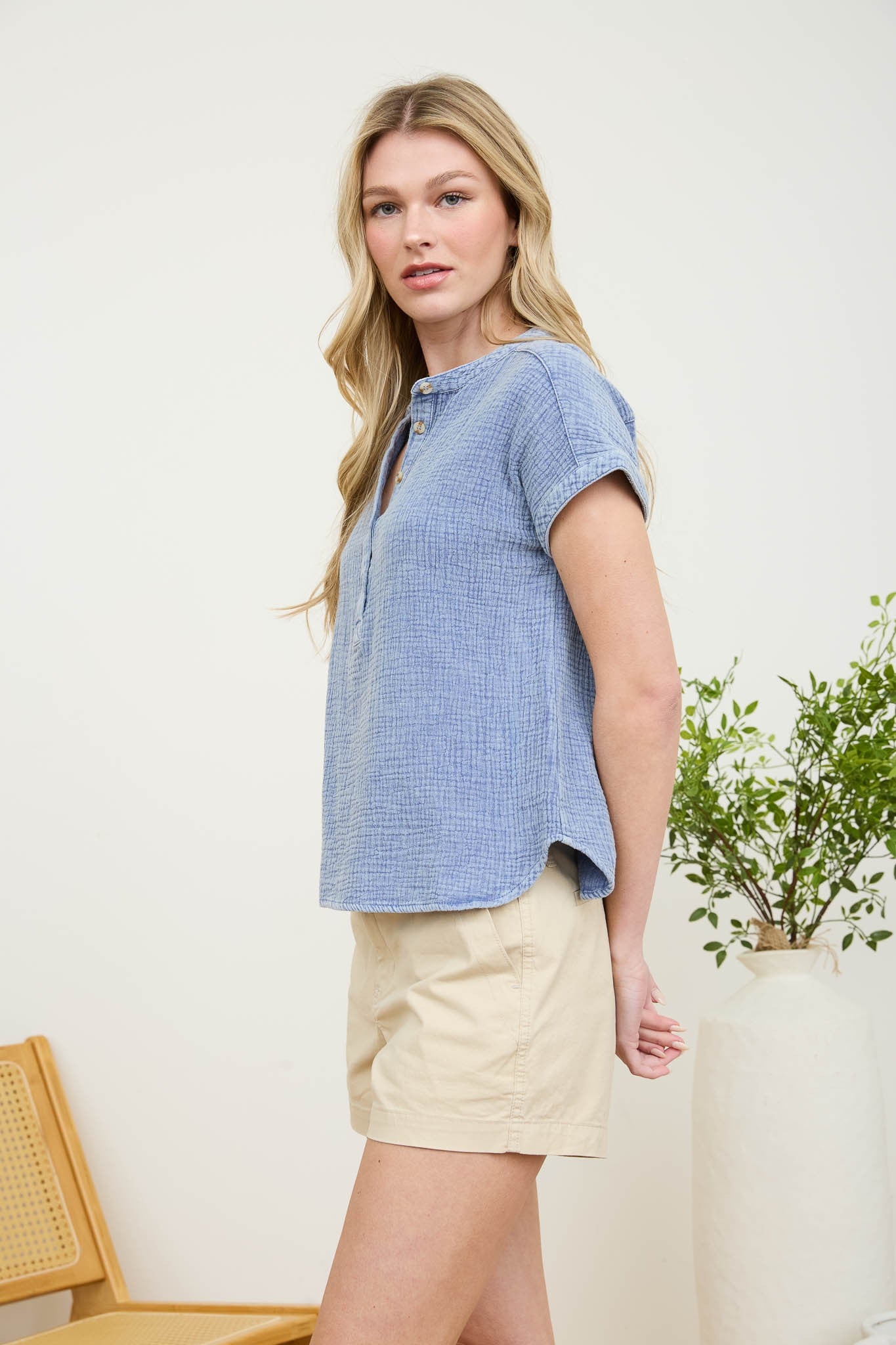 Sunwashed Chambray Henley-Cute-Trendy-Shop-Womens-Boutique-Clothing-Store