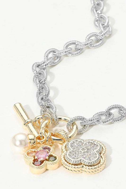 Toggle & Clover Charm Layered Necklace-Cute-Trendy-Shop-Womens-Boutique-Clothing-Store