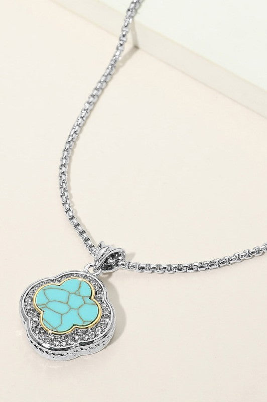 Clover Charm Pavé Quatrefoil Pendant Necklace-Cute-Trendy-Shop-Womens-Boutique-Clothing-Store