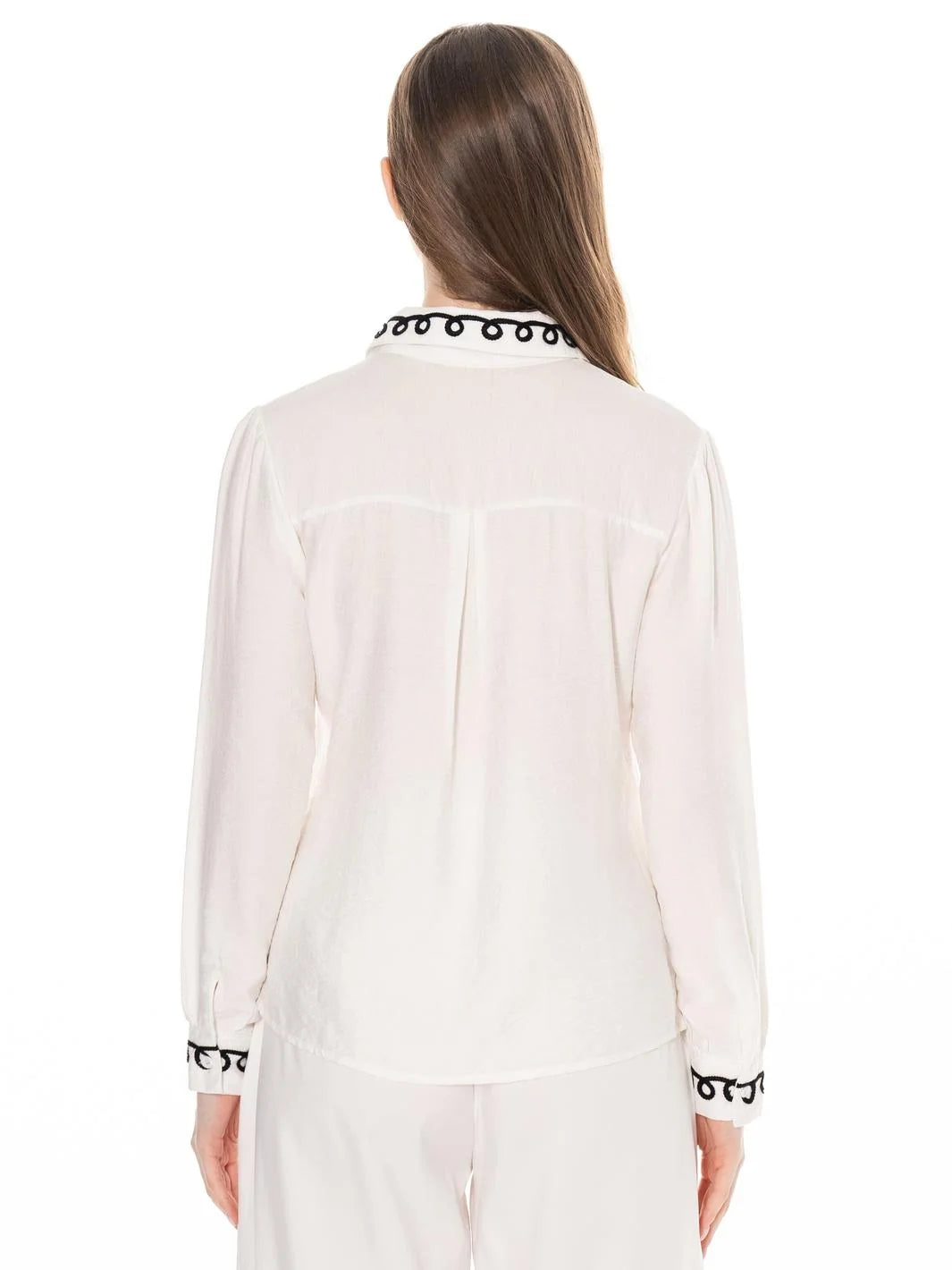 Heritage Vine Embroidered Blouse-Cute-Trendy-Shop-Womens-Boutique-Clothing-Store